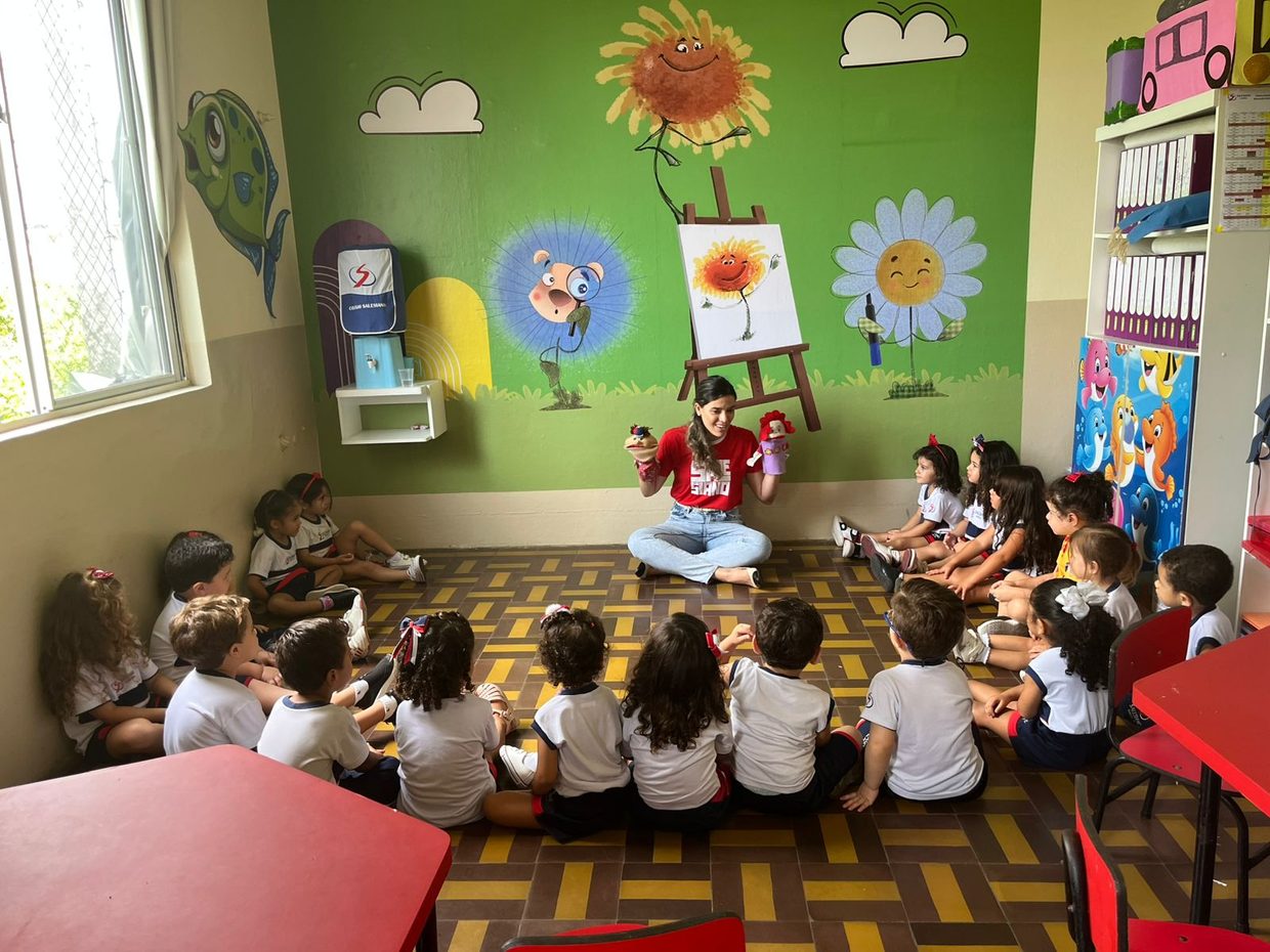 Estudantes salesianos em atividade